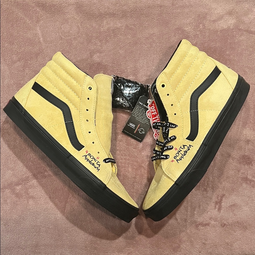 Vans Sk8-Hi A Tribute Called Quest Mellow Yellow High-Top Sneakers ( Rare )